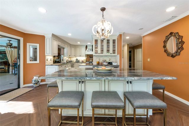 6976 COUNTRY LAKES CIRCLE, Sarasota, FL 34243