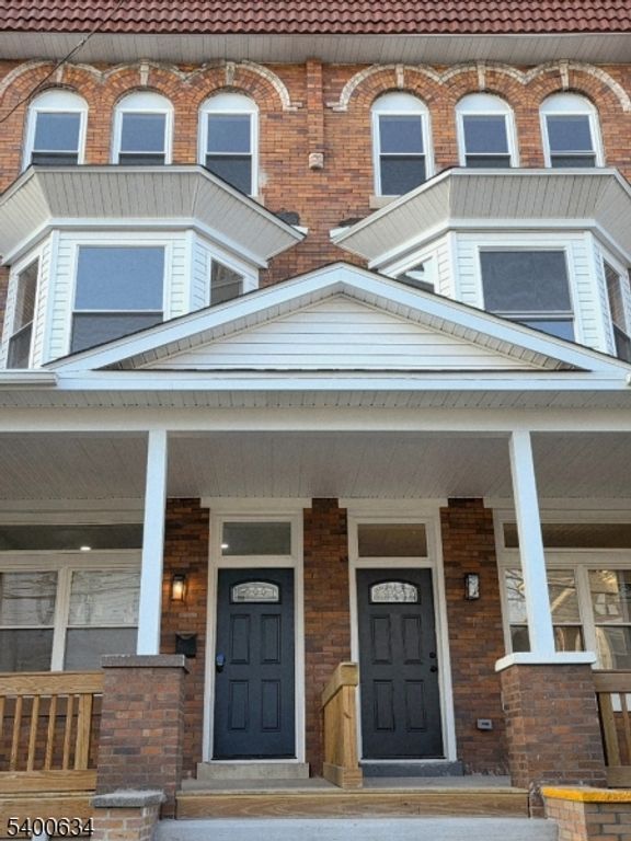 37 Colonial Avenue, Trenton City, NJ 08618