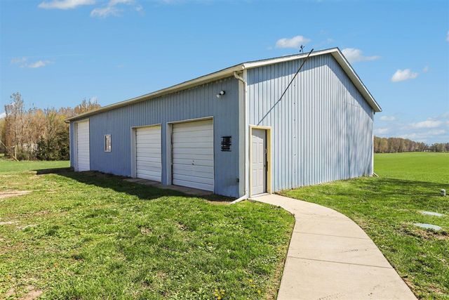 14571 S 38th Street, Vicksburg, MI 49097