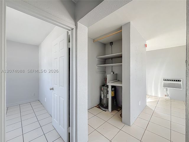 2408 NW 8th St, Pompano Beach, FL 33069