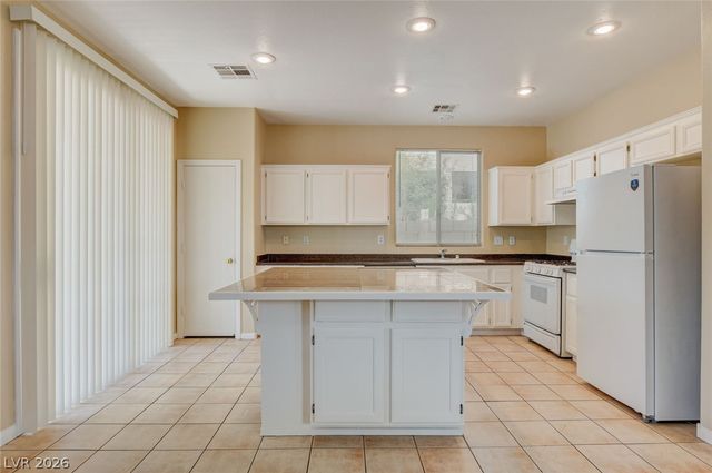 8541 Last Point Avenue, Las Vegas, NV 89129