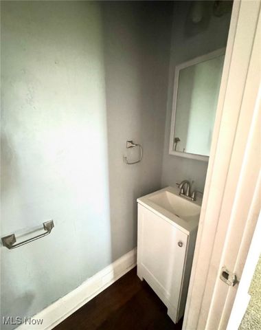 322 3rd Street NE, Massillon, OH 44646