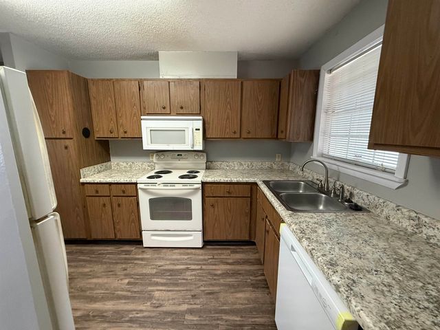 258 N Villas Ct Apt A, Tallahassee, FL 32303