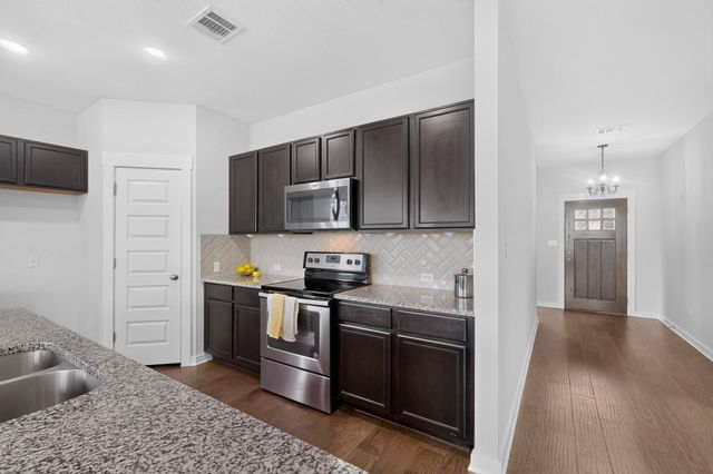 224 Trellis BLVD, Leander, TX 78641