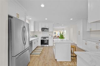 18725 Covello, Reseda (los Angeles), CA 91335