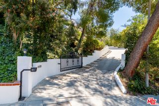 4491 Gayle Drive, Tarzana, CA 91356