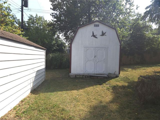 421 E Angus Street, Independence, MO 64055