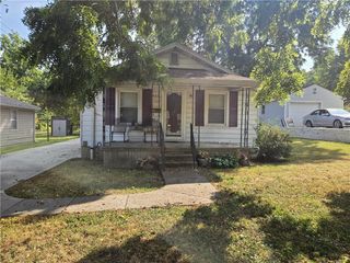 421 E Angus Street, Independence, MO 64055