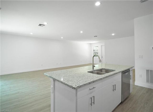 2102 Canton AVE, Alva, FL 33920