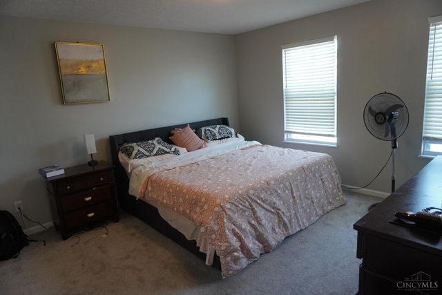 11615 Maxey Lane, Springdale, OH 45246