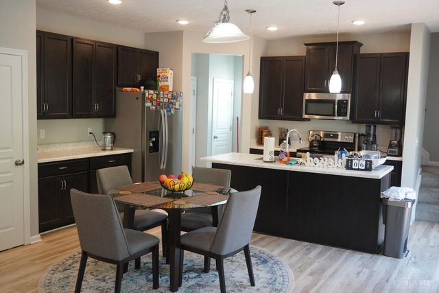 11615 Maxey Lane, Springdale, OH 45246