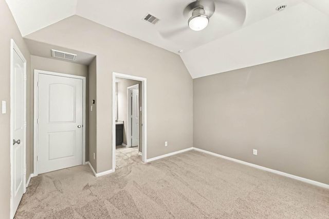 42 Shallowford Place, Tomball, TX 77375