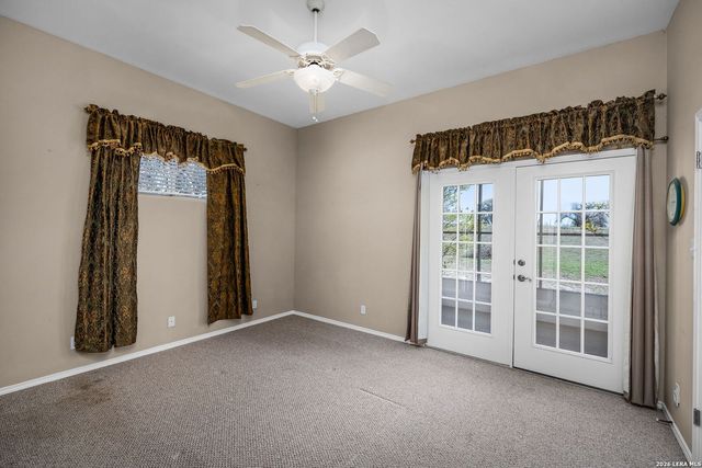 632 Lake Valley, La Vernia, TX 78121