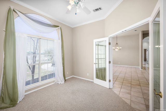 632 Lake Valley, La Vernia, TX 78121