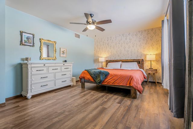 8323 Fairbanks Street 3e, Crown Point, IN 46307