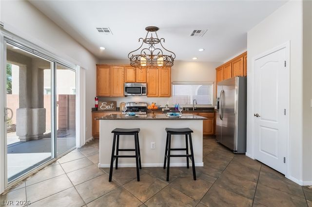 120 Sharp Edge Avenue, North Las Vegas, NV 89031