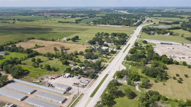 5831 Fm 2218 Road, Pleak, TX 77469