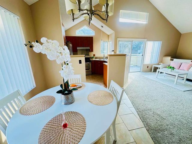 161 Seaway Ct, Hercules, CA 94547