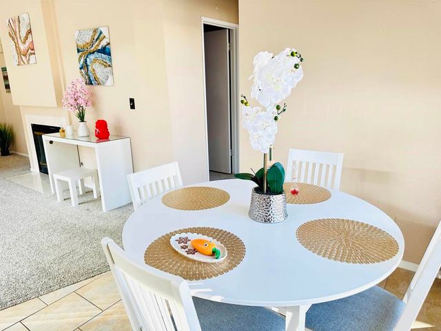 161 Seaway Ct, Hercules, CA 94547