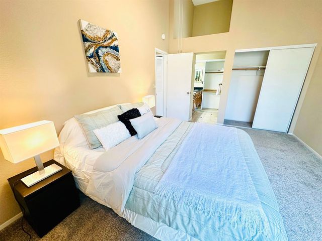 161 Seaway Ct, Hercules, CA 94547