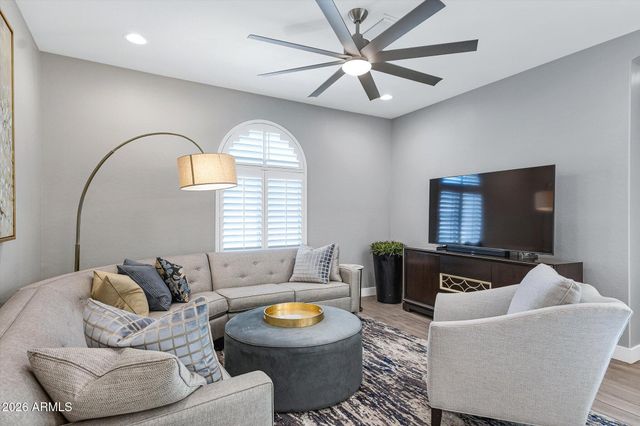 4133 E BETHENA Street, Gilbert, AZ 85295