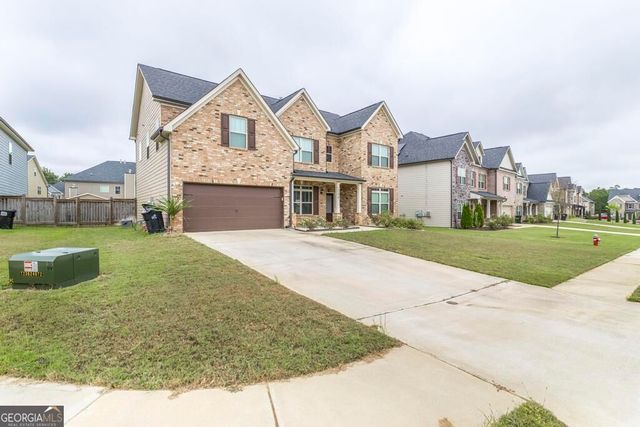 109 Lacey Oak Lane, Bonaire, GA 31005
