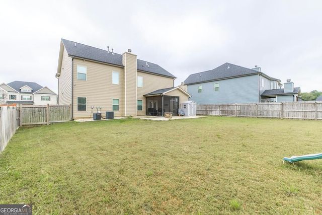 109 Lacey Oak Lane, Bonaire, GA 31005