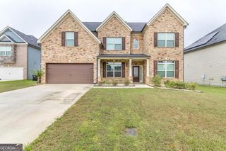 109 Lacey Oak Lane, Bonaire, GA 31005