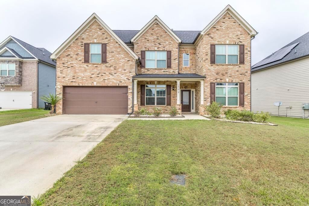 109 Lacey Oak Lane, Bonaire, GA 31005