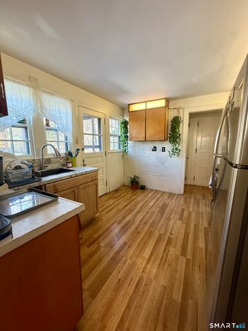 52 Gerard Street, Manchester, CT 06040