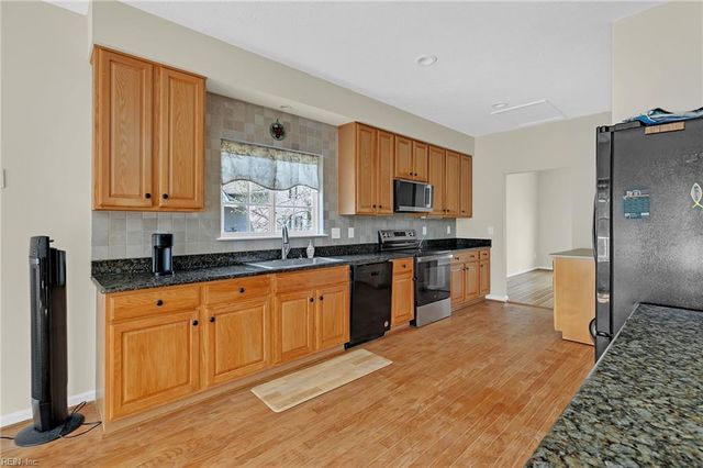 5347 Rockingham DR, Williamsburg, VA 23188