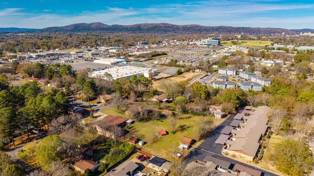 687 Terry Street, Hot Springs, AR 71913