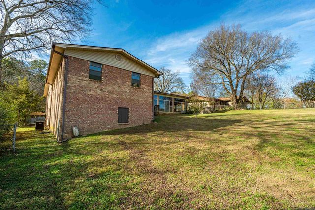 687 Terry Street, Hot Springs, AR 71913