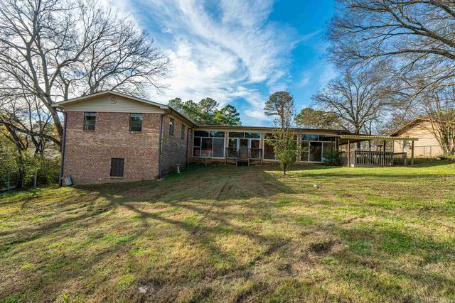 687 Terry Street, Hot Springs, AR 71913