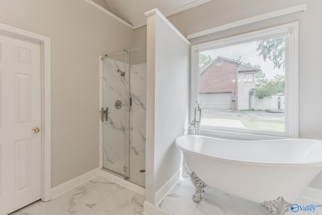 2707 Bronte Circle, Owens Cross Roads, AL 35763