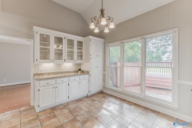 2707 Bronte Circle, Owens Cross Roads, AL 35763