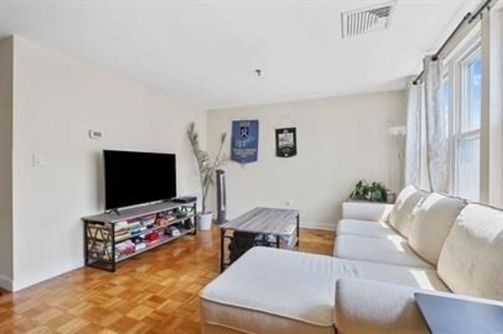 128 Tudor G, Boston, MA 02127