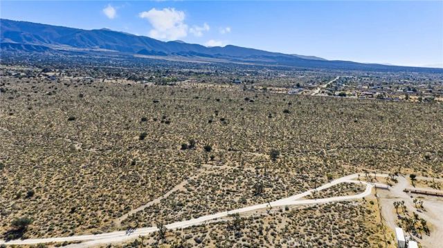 0 Evergreen, Pinon Hills, CA 92372
