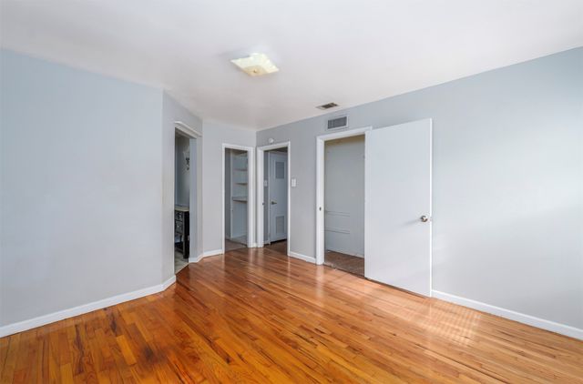 1500 Oak Cliff Road, Fort Worth, TX 76103