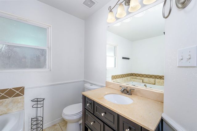 1500 Oak Cliff Road, Fort Worth, TX 76103