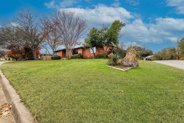 1500 Oak Cliff Road, Fort Worth, TX 76103
