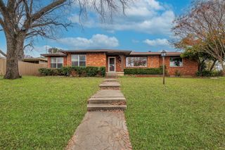 1500 Oak Cliff Road, Fort Worth, TX 76103