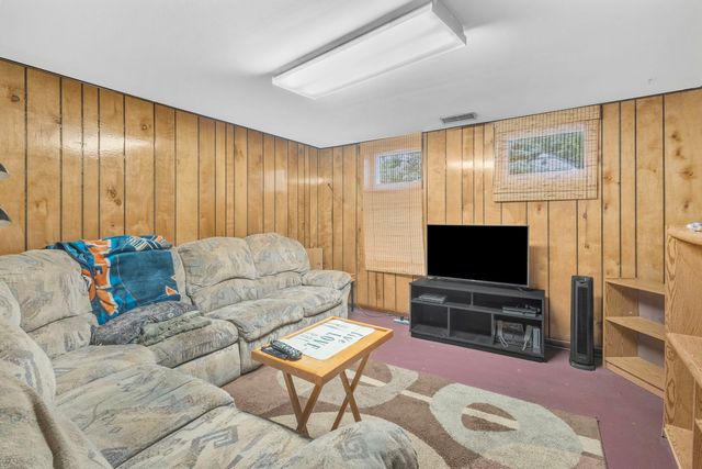 22757 Lakeshore Drive, Richton Park, IL 60471