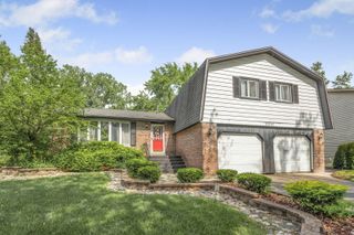 22757 Lakeshore Drive, Richton Park, IL 60471