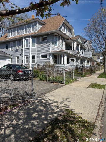 739-743 Brooks Street, Bridgeport, CT 06608