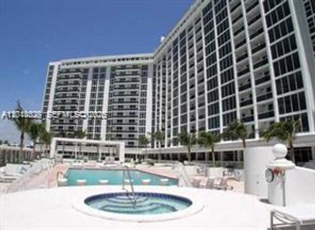 10275 Collins Ave 1435, Bal Harbour, FL 33154