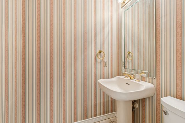 4011 Kentshire Lane, Dallas, TX 75287