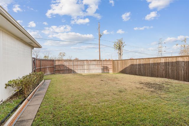 4011 Kentshire Lane, Dallas, TX 75287