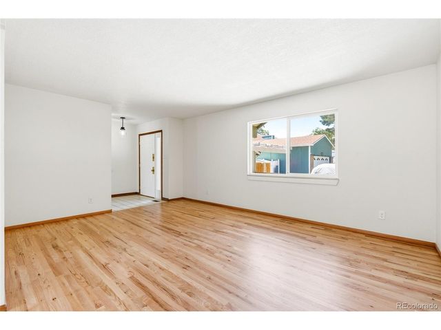 5830 W 73rd Ave, Arvada, CO 80003
