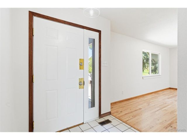 5830 W 73rd Ave, Arvada, CO 80003